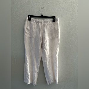 White linen pants. Perfect condition.